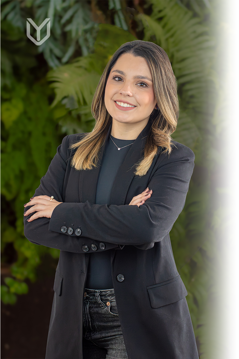 Lucciana Moreno, abogada en Uribe Yáñez. Experta en derecho de la competencia, protección de datos y cumplimiento normativo.